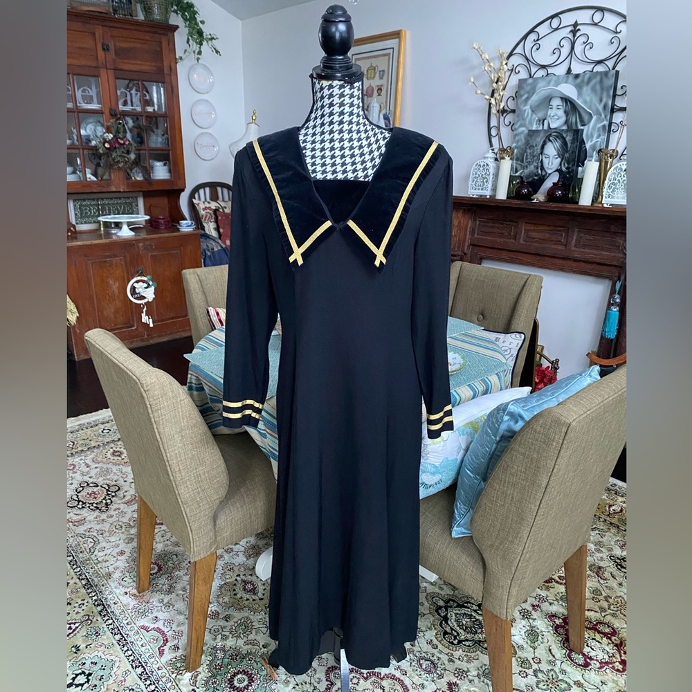 Vintage J.B.S. LTD. Navy & Gold Lame’ “Sailor Inspired” Maxi Dress Size 14